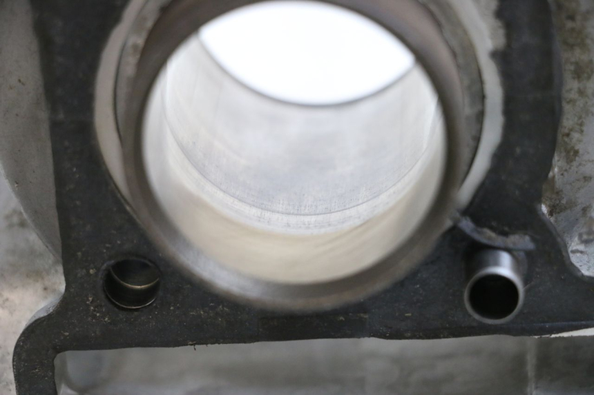 photo de CYLINDER TŁOK KYMCO AGILITY 4T 50 (2005 - 2018) - Zoom stanu zużycia