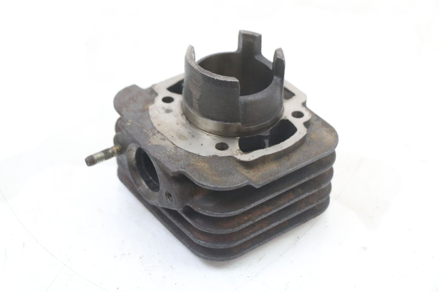 photo de CYLINDER TŁOK APRILIA SR MOTARD 50 (2012 - 2018) - Szczegóły charakterystyczne