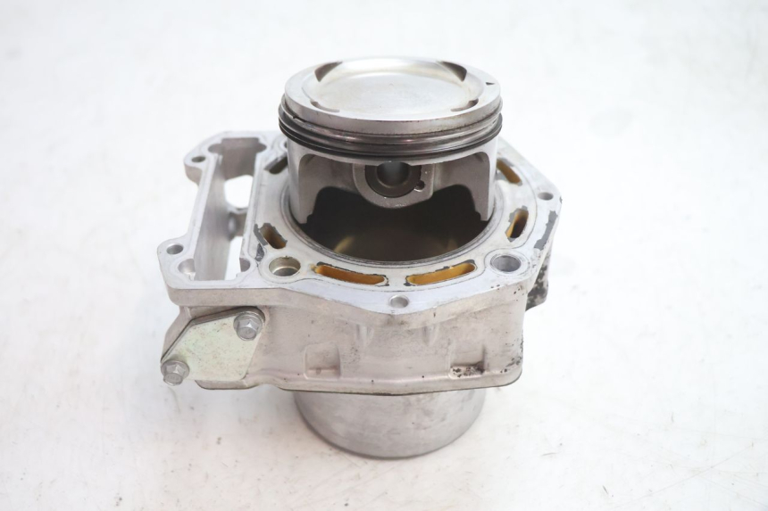 photo de TYLNY CYLINDER TŁOKA GILERA GP 800 (2007 - 2013) - Zoom stanu zużycia