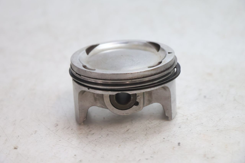 photo de TYLNY CYLINDER TŁOKA GILERA GP 800 (2007 - 2013) - Oznaczenia i referencje