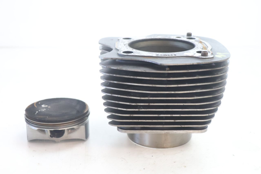 photo de TYLNY CYLINDER TŁOKA HARLEY DAVIDSON ROAD GLIDE FLTRXSE 1920 (2018 - 2022) - Szczegół części