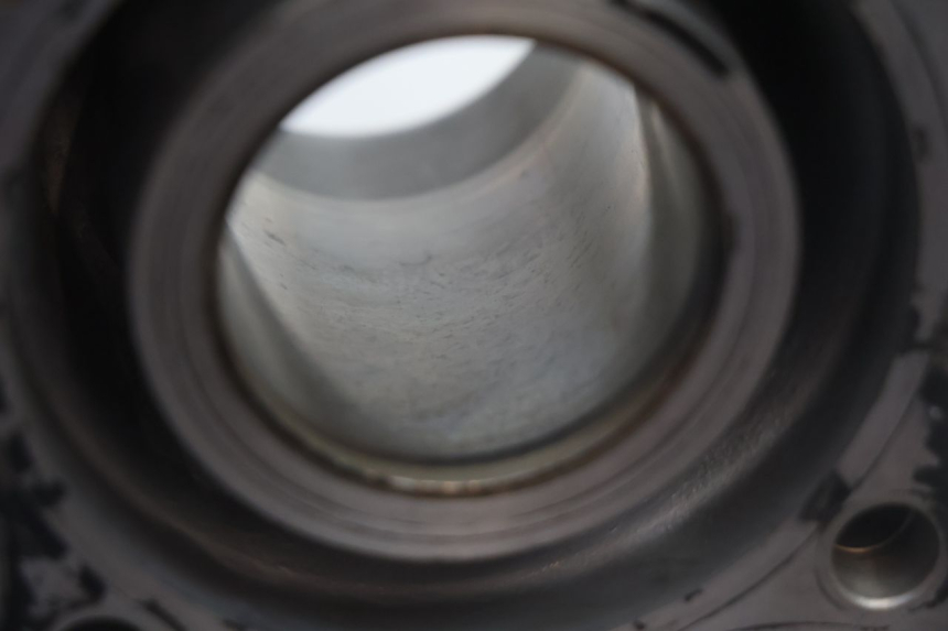photo de TYLNY CYLINDER TŁOKA HONDA XLV VARADERO 125 (2007 - 2012) - Szczegóły charakterystyczne