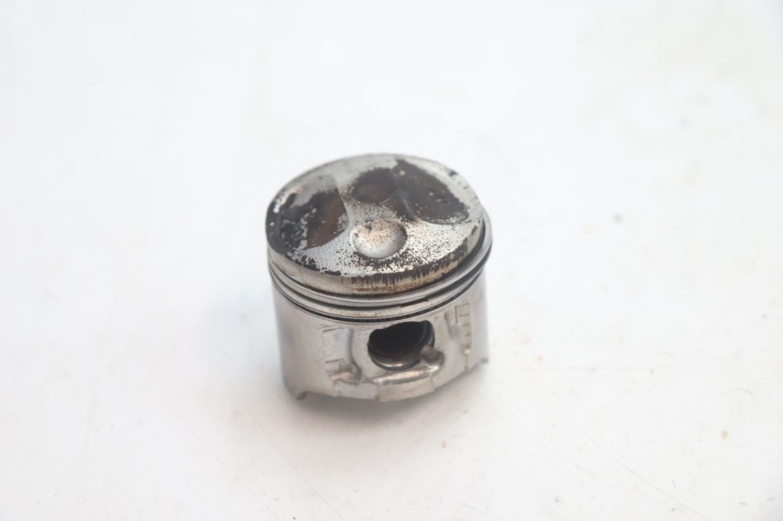 photo de TYLNY CYLINDER TŁOKA HONDA XLV VARADERO 125 (2007 - 2012) - Zbliżenie komponentów