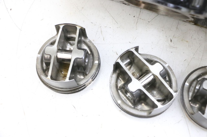 photo de CYLINDER TŁOK MV AGUSTA BRUTALE R WALLY 910 (2008 - 2008) - Część sprawdzona