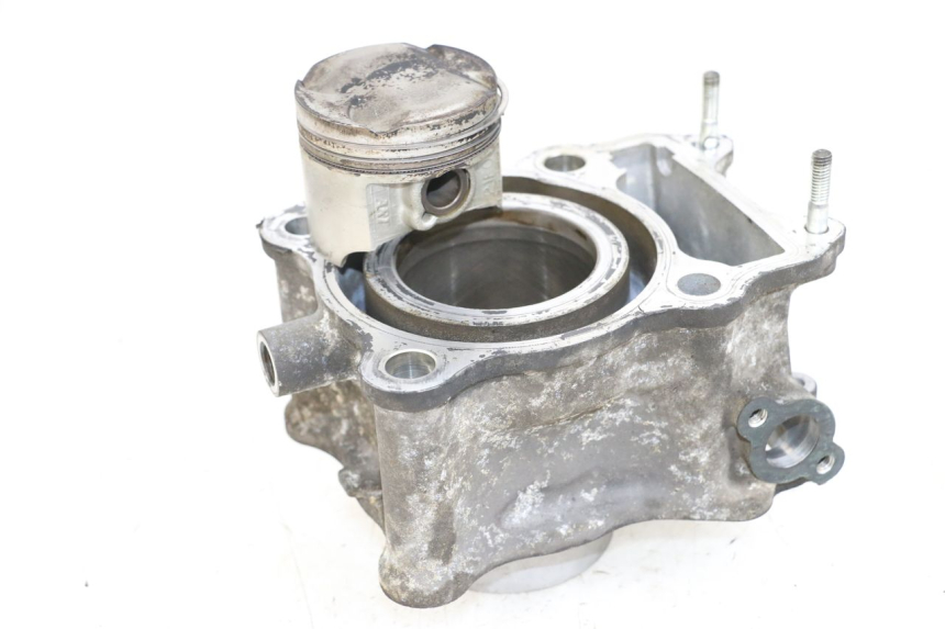 photo de CYLINDER TŁOK SUZUKI BURGMAN 125 (2007 - 2014) - Widok główny