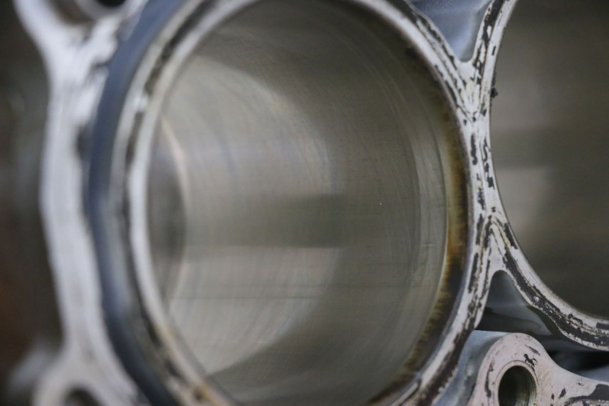 photo de CYLINDER TŁOK SUZUKI BURGMAN 650 (2013 - 2020) - Widok z bliska