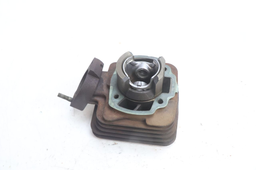 photo de CYLINDER TŁOK PEUGEOT BUXY 50 (1993 - 1998) - Zbliżenie techniczne