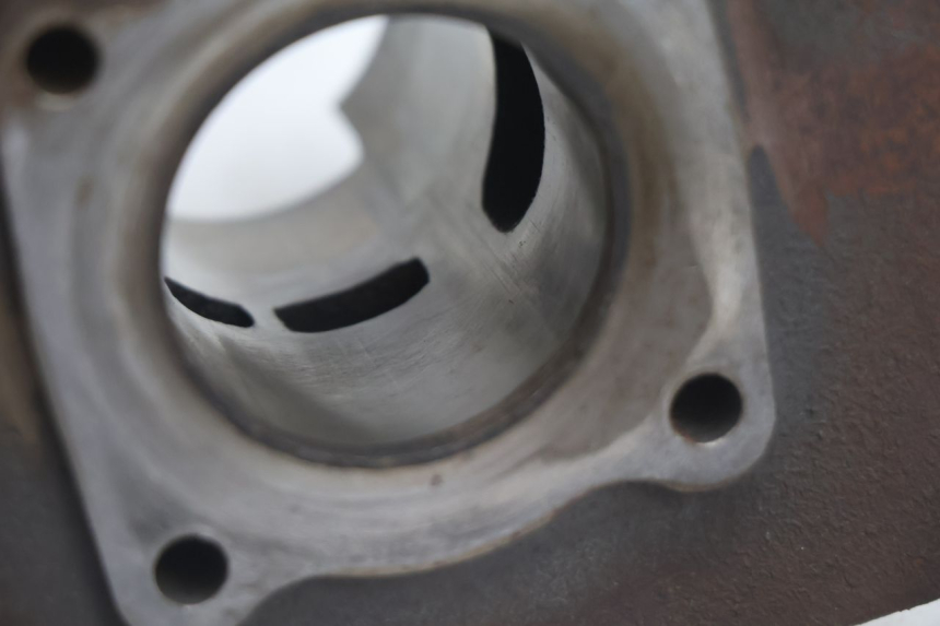 photo de CYLINDER TŁOK PEUGEOT BUXY 50 (1993 - 1998) - Oznaczenia i referencje