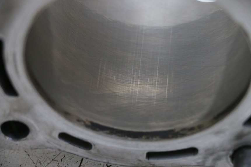 photo de CYLINDER TŁOK HONDA CRF R 250 (2020 - 2021) - Oznaczenia i referencje