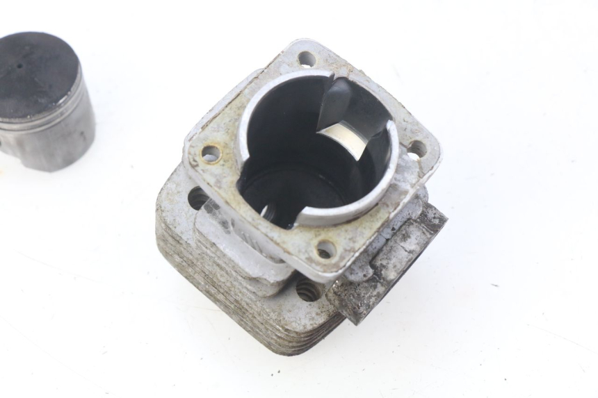 photo de CYLINDER TŁOK POCKET BIKE CROSS 50 - Szczegóły charakterystyczne