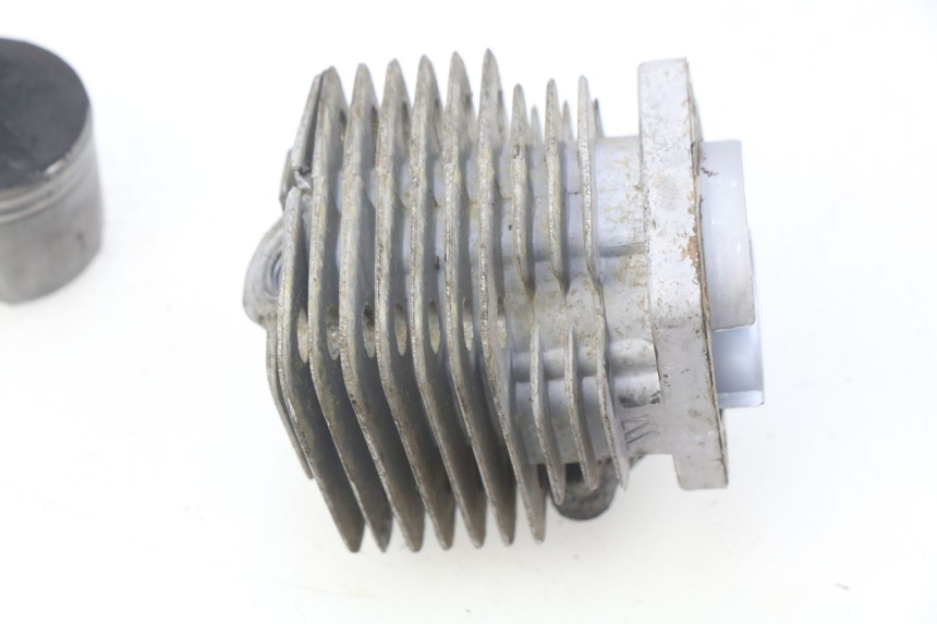 photo de CYLINDER TŁOK POCKET BIKE CROSS 50 - Zbliżenie komponentów