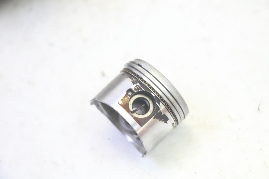 photo de CYLINDER TŁOK LONGJIA DIGITA 4T 50 (2019 - 2022) - Zbliżenie komponentów