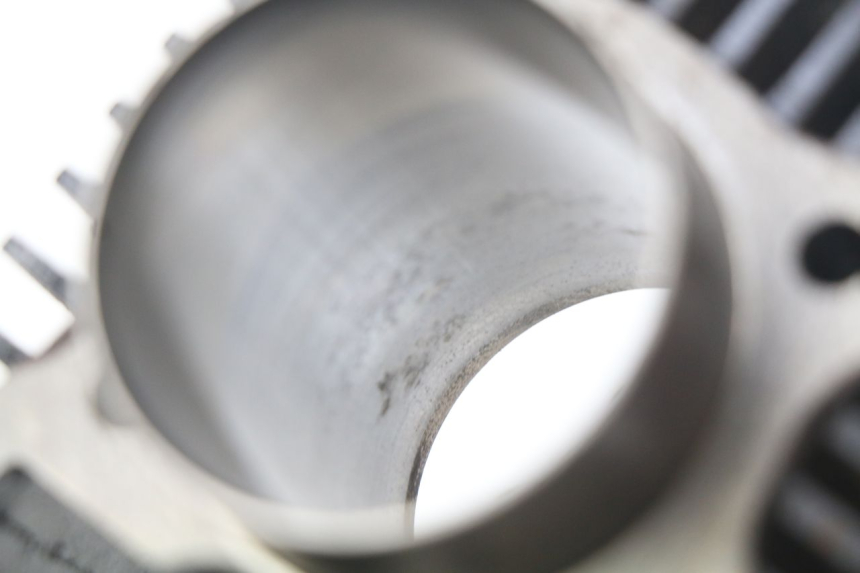 photo de CYLINDER TŁOK CCR DIRT BIKE 110 - Zoom stanu zużycia