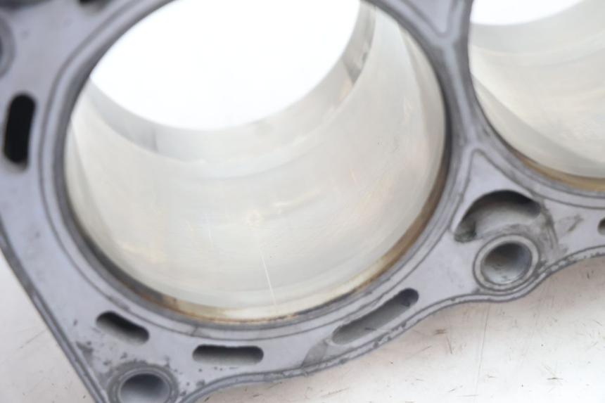 photo de TŁOK CYLINDRA KAWASAKI ER-6 ER6 N 650 (2005 - 2009) - Szczegół części