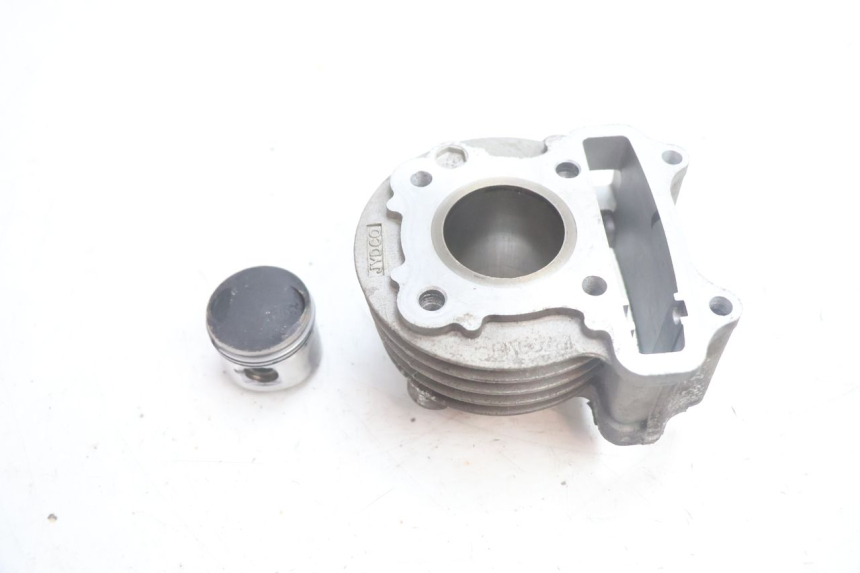 photo de TŁOK CYLINDRA JM MOTORS EVOLIS 4T 50 (2018 - 2022) - Zoom stanu zużycia