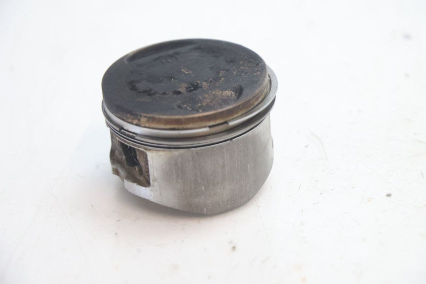 photo de CYLINDER TŁOK HONDA FES S-WING SWING ABS 125 (2007 - 2015) - Widok z bliska