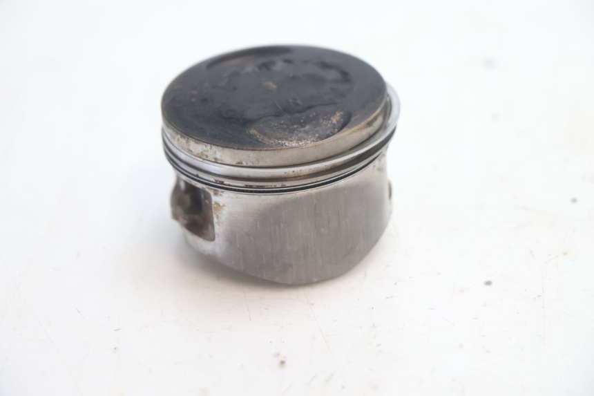 photo de CYLINDER TŁOK HONDA FES S-WING SWING ABS 125 (2007 - 2015) - Kontrola wizualna