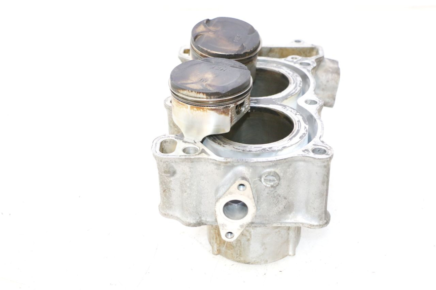 photo de CYLINDER TŁOK HONDA FJS SILVER WING SILVERWING 400 (2005 - 2008) - Inny kąt widzenia