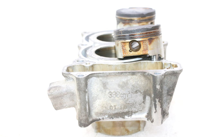 photo de CYLINDER TŁOK HONDA FJS SILVER WING SILVERWING 400 (2005 - 2008) - Widok ogólny