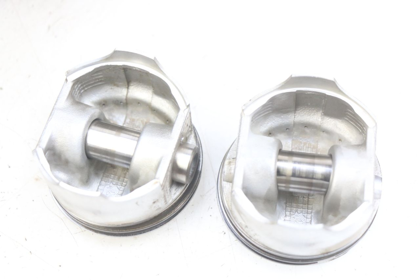 photo de CYLINDER TŁOK HONDA FJS SILVERWING SILVER WING 400 (2009 - 2016) - Kontrola wizualna