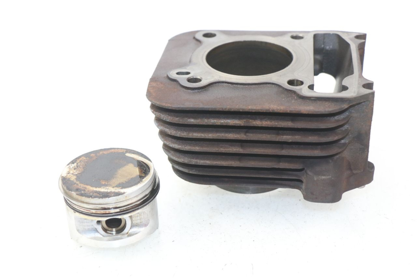 photo de CYLINDER TŁOK PIAGGIO FLY 125 (2005 - 2012) - Widok główny