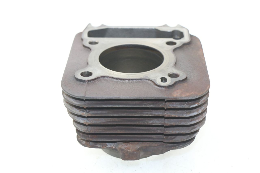 photo de CYLINDER TŁOK PIAGGIO FLY 125 (2005 - 2012) - Szczegóły charakterystyczne