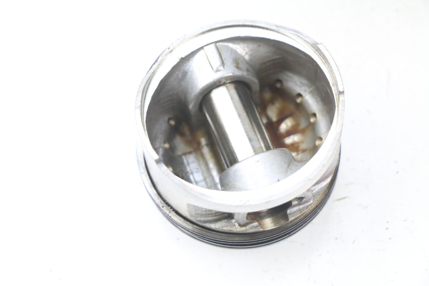 photo de CYLINDER TŁOK PIAGGIO FLY 125 (2005 - 2012) - Widok z bliska