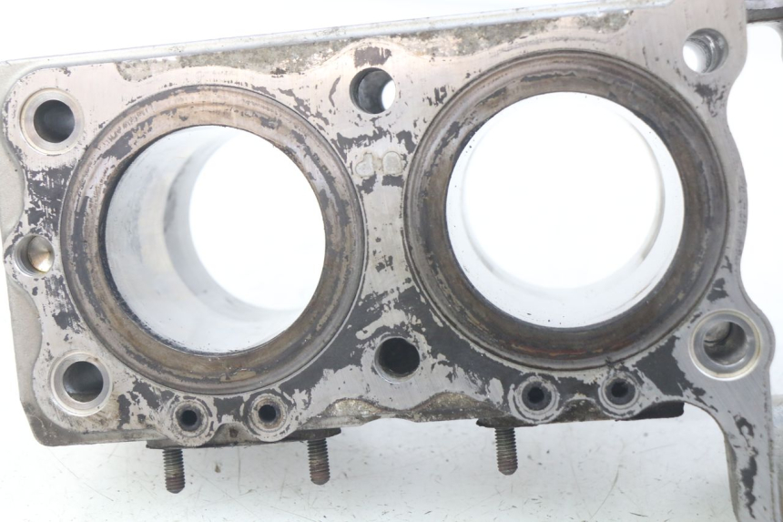 photo de CYLINDER TŁOK SUZUKI GSF S BANDIT 600 (2000 - 2004) - Szczegół części