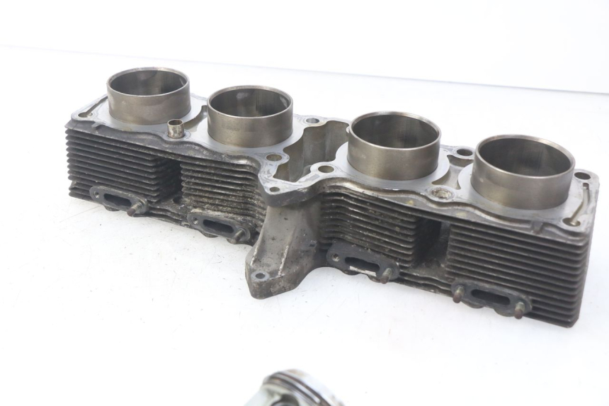 photo de CYLINDER TŁOK SUZUKI GSF S BANDIT 600 (2000 - 2004) - Widok produktu