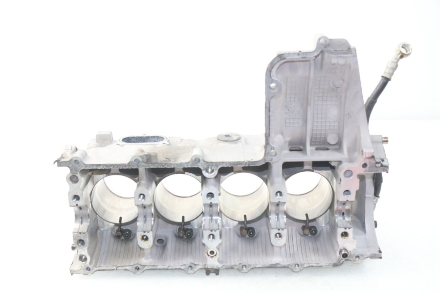 photo de CYLINDER TŁOK SUZUKI GSX-R GSXR 600 (2001 - 2003) - Szczegóły charakterystyczne