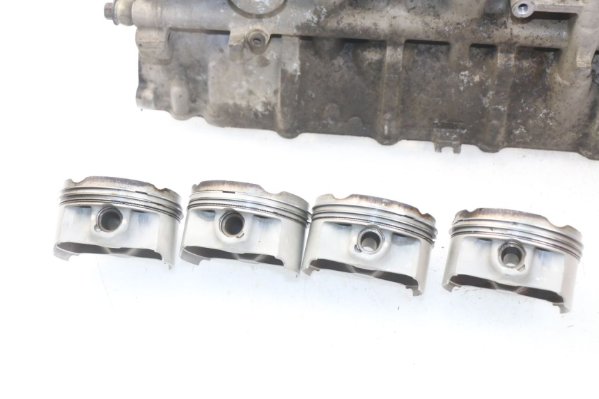 photo de CYLINDER TŁOK SUZUKI GSX-R GSXR 600 (2001 - 2003) - Alternatywny kąt