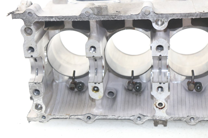 photo de CYLINDER TŁOK SUZUKI GSX-R GSXR 600 (2001 - 2003) - Oznaczenia i referencje