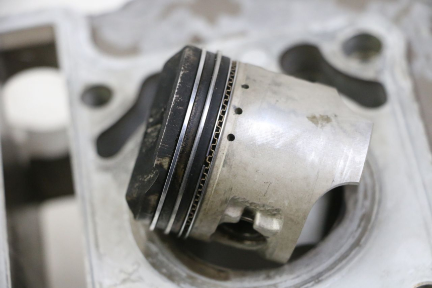 photo de CYLINDER TŁOK HYOSUNG GTR 125 (2006 - 2008) - Zdjęcie dodatkowe