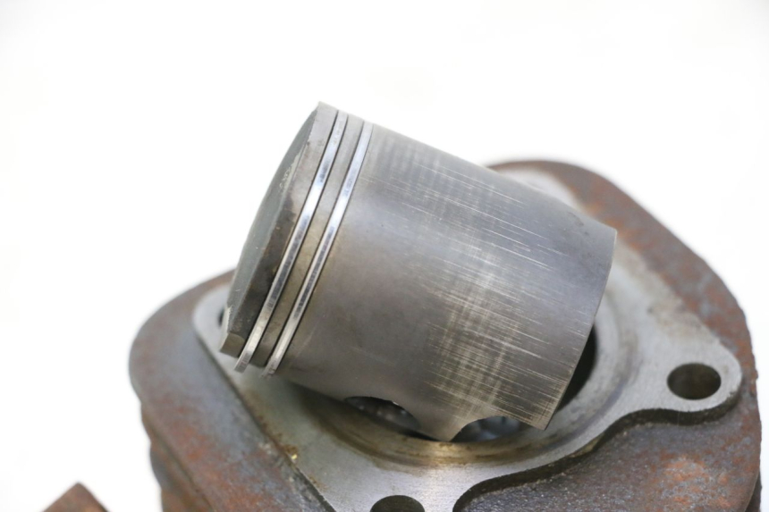 photo de CYLINDER TŁOK KEEWAY HURRICANE 50 (2006 - 2019) - Widok z bliska