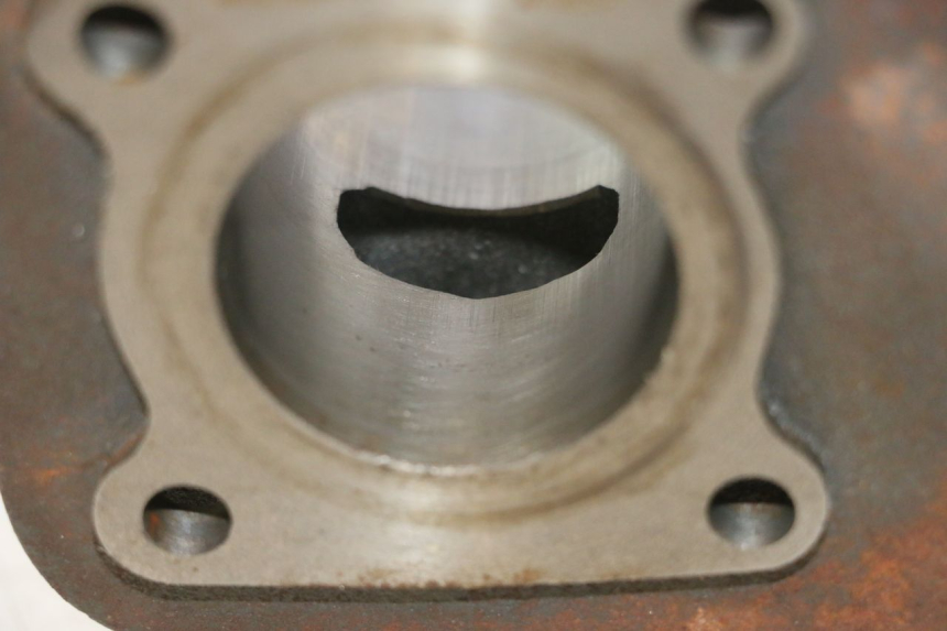photo de CYLINDER TŁOK KEEWAY HURRICANE 50 (2006 - 2019) - Inny kąt widzenia