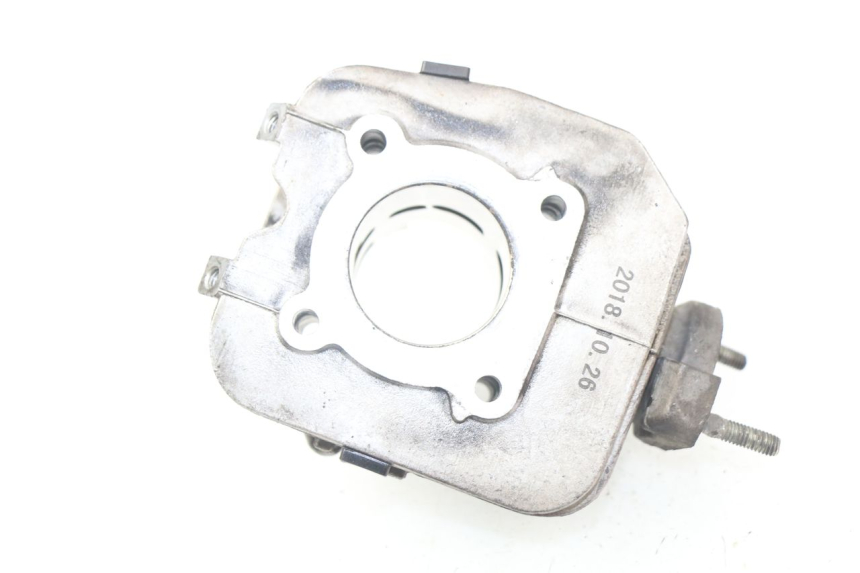 photo de CYLINDER TŁOK PEUGEOT KISBEE 2T 50 (2018 - 2022) - Punkty mocowania