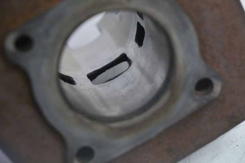 photo de CYLINDER TŁOK PEUGEOT KISBEE 2T 50 (2010 - 2017) - Widok produktu