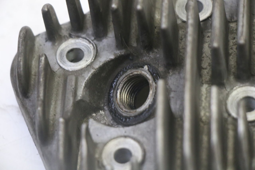 photo de CYLINDER TŁOK PEUGEOT KISBEE 2T 50 (2010 - 2017) - Widok profilu