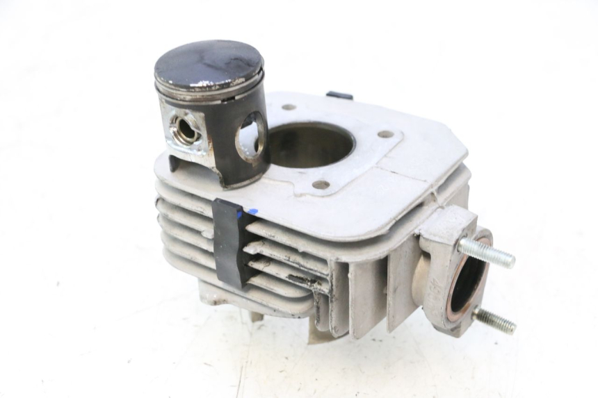photo de CYLINDER TŁOK PEUGEOT KISBEE 2T 50 (2018 - 2022) - Widok główny