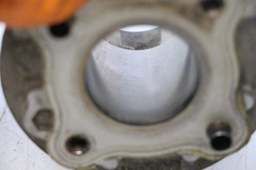 photo de CYLINDER TŁOK PEUGEOT KISBEE 4T 50 (2010 - 2017) - Widok ogólny