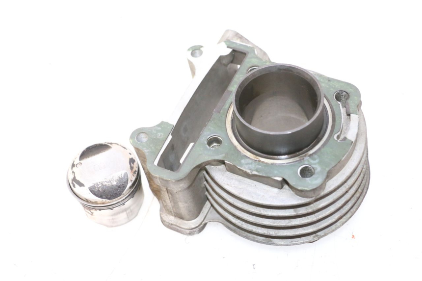 photo de CYLINDER TŁOK PEUGEOT KISBEE 4T 50 (2010 - 2017) - Część sprawdzona