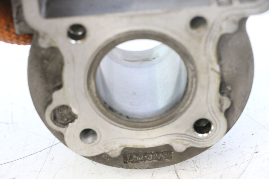 photo de CYLINDER TŁOK PEUGEOT KISBEE 4T 50 (2018 - 2022) - Stan powierzchni