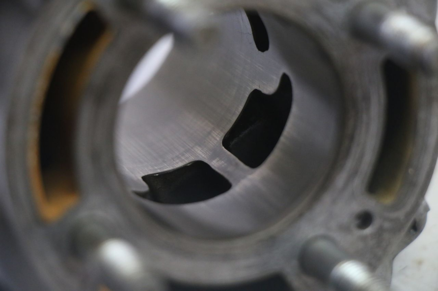 photo de CYLINDER TŁOK KAWASAKI KX 65 (2000 - 2019) - Zbliżenie komponentów