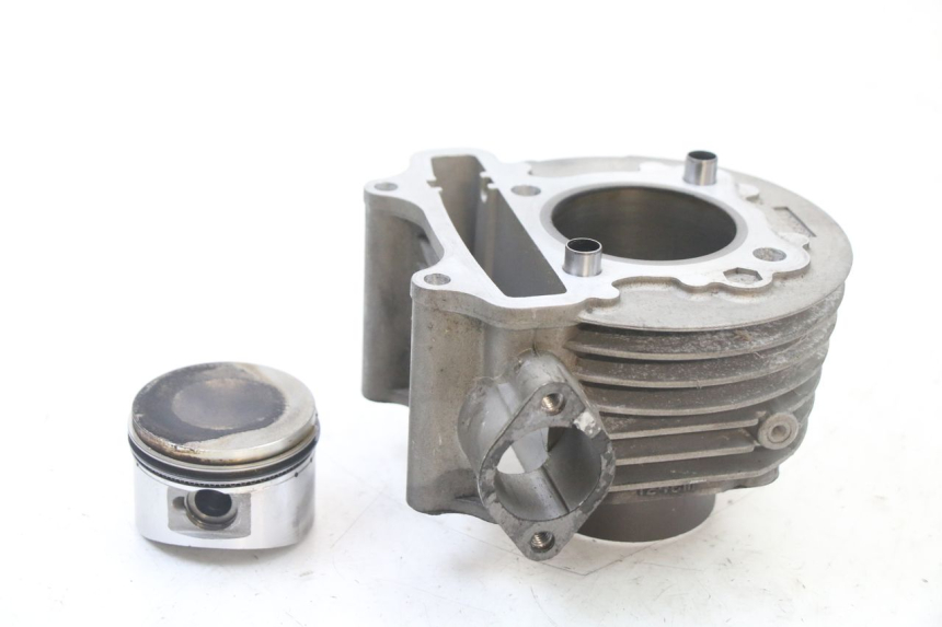 photo de CYLINDER TŁOK LONGJIA SHARPY 125 (2020 - 2024) - Zoom stanu zużycia