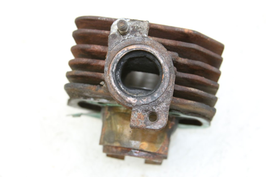 photo de CYLINDER TŁOK PEUGEOT LUDIX 50 (2005 - 2007) - Szczegóły charakterystyczne