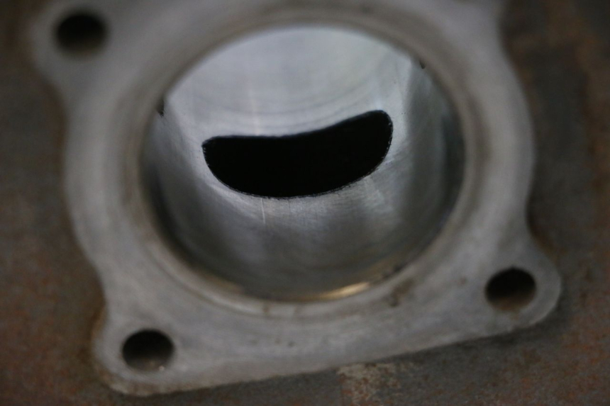 photo de CYLINDER TŁOK PEUGEOT LUDIX 50 (2008 - 2017) - Część sprawdzona