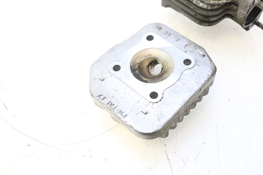 photo de CYLINDER TŁOK PEUGEOT LUDIX ONE 14P 50 (2004 - 2013) - Szczegóły charakterystyczne