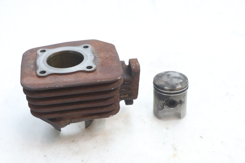 photo de CYLINDER TŁOK PEUGEOT LUDIX ONE 50 (2004 - 2013) - Szczegół części