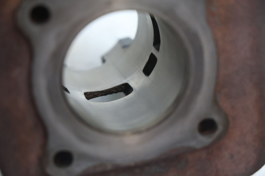 photo de CYLINDER TŁOK PEUGEOT LUDIX ONE 50 (2004 - 2013) - Kontrola wizualna