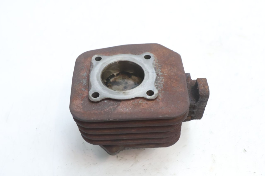 photo de CYLINDER TŁOK PEUGEOT LUDIX ONE 50 (2004 - 2013) - Widok ogólny
